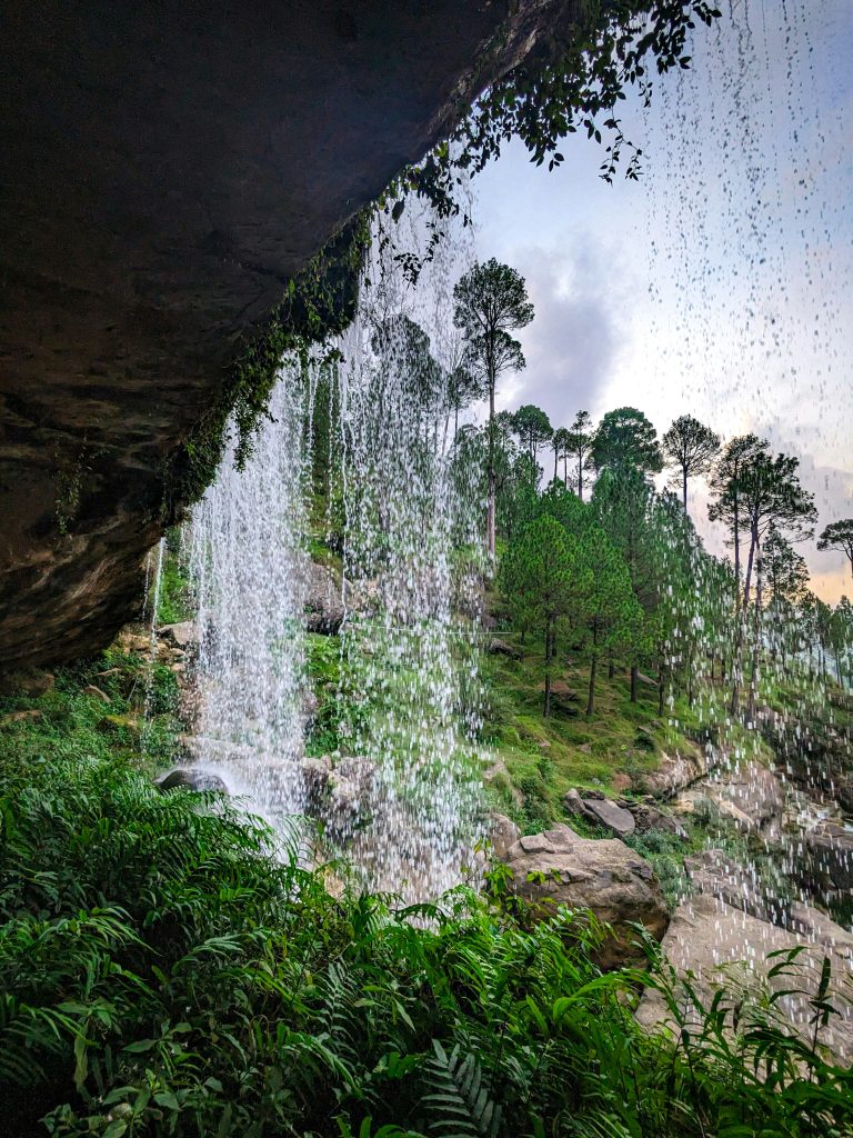 Photo by <a href="https://unsplash.com/@sardarkamran128?utm_source=unsplash&utm_medium=referral&utm_content=creditCopyText">MUHAMMAD KAMRAN KHAN</a> on <a href="https://unsplash.com/photos/a-view-of-a-waterfall-from-inside-a-cave-jYF1kn3eyHo?utm_source=unsplash&utm_medium=referral&utm_content=creditCopyText">Unsplash</a> 